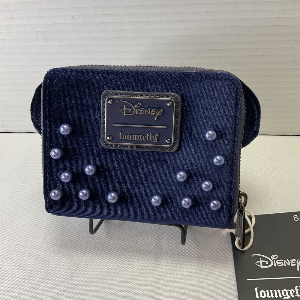 Loungefly Disney Minnie Mouse Velvet Pearl Ears Zip Wallet  NEW‎ W/ Tags Elegant - Picture 2 of 3